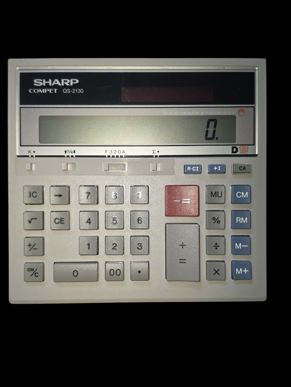 Sharp Compet QS-2130 desktop calculator. Pre loved condition.Works Great!